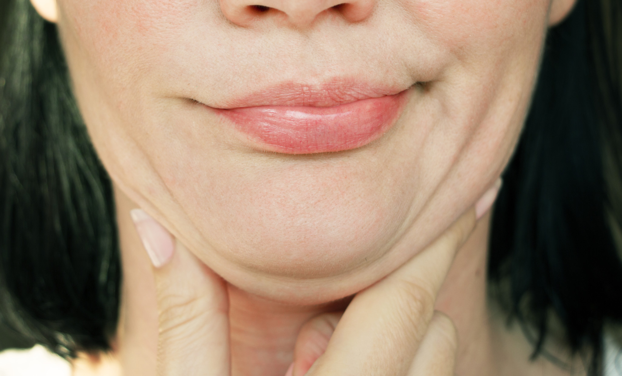 how-to-get-rid-of-your-double-chin-without-surgery-la-longevity