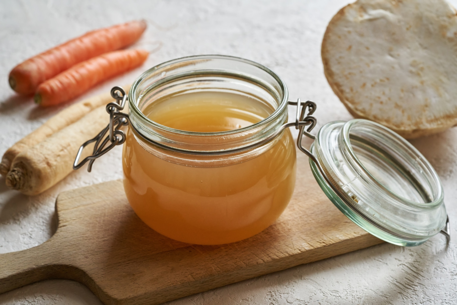 Bone Broth- An Ancient Secret for Glowing SkinBone broth • LA Longevity